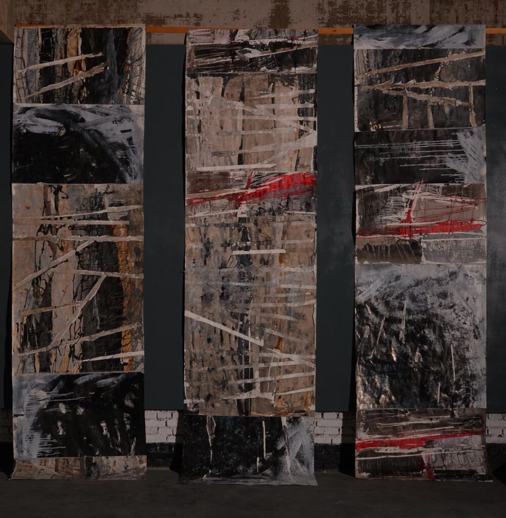 Bez tytułu, akryl, 110x400cm, Shangyuan Art Museum, Chiny, 2015r.