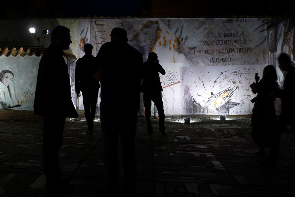 Projekt artystyczny przestrzeni publicznej, Muzeum Ziemi Kłodzkiej, 2013 r.